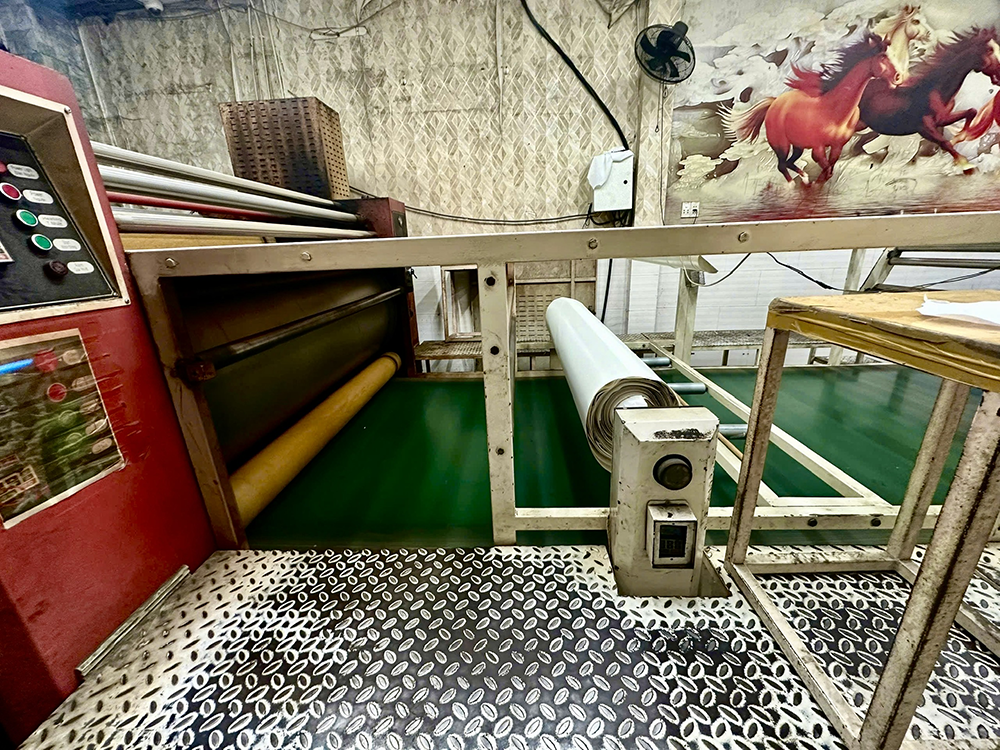Chủ thương hiệu vải áo dài Đất Lành bị khởi tố vì xâm phạm bản quyền - Ảnh 6