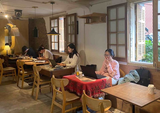 Những hiểu lầm phổ biến về tiền bản quyền âm nhạc tại quán cà phê - Ảnh 1